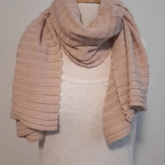 Steve Madden Knit Scarf Wrap Shawl Blush Pink One Size - Picture 8 of 9